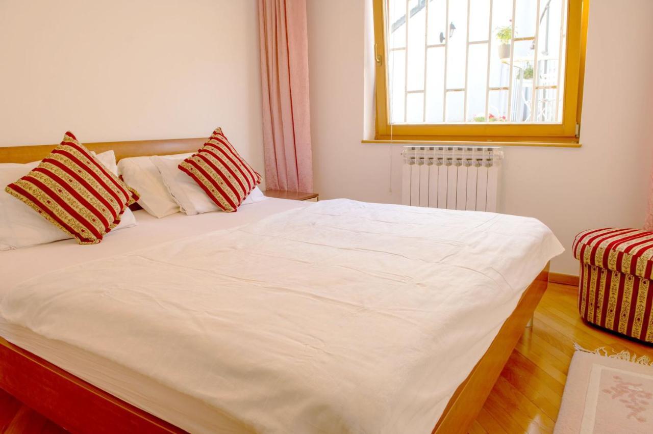 Апартаменты Beautiful Duplex In Heart Of Old Town - Free Parking Сараево Экстерьер фото