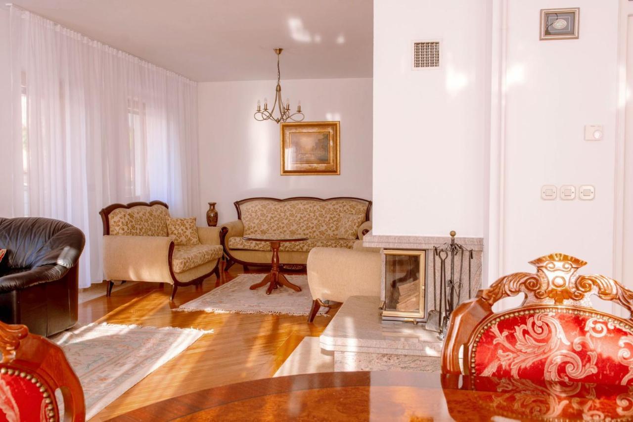 Апартаменты Beautiful Duplex In Heart Of Old Town - Free Parking Сараево Экстерьер фото