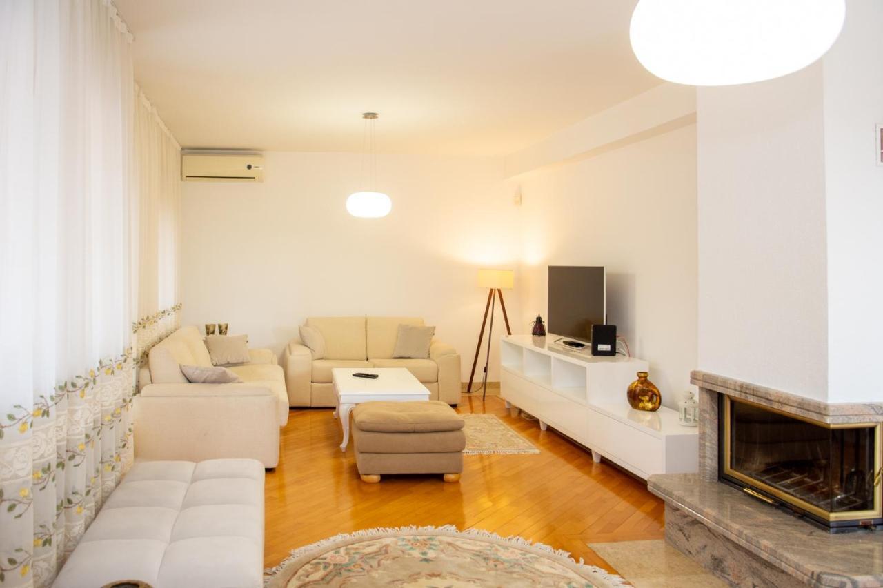 Апартаменты Beautiful Duplex In Heart Of Old Town - Free Parking Сараево Экстерьер фото