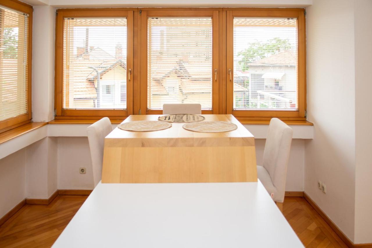 Апартаменты Beautiful Duplex In Heart Of Old Town - Free Parking Сараево Экстерьер фото
